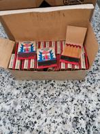 Boîte pleine d'allumettes très anciennes, Enlèvement ou Envoi, Comme neuf