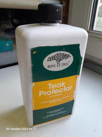 TEAKHOUT PROTECTOR beschikbaar voor biedingen