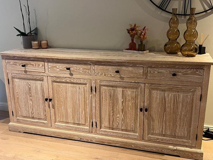 Eiken tafel en dressoir landelijk, Huis en Inrichting, Kasten | Wandmeubels, Zo goed als nieuw, Minder dan 100 cm, 200 tot 250 cm