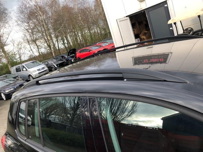 Dakrail set van een Volkswagen Tiguan, Auto-onderdelen, Carrosserie, Volkswagen, Gebruikt, 3 maanden garantie, Ophalen of Verzenden