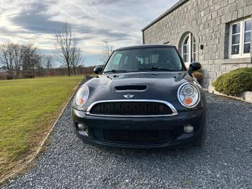 Mini cooper S parfait état contrôle technique ok beschikbaar voor biedingen