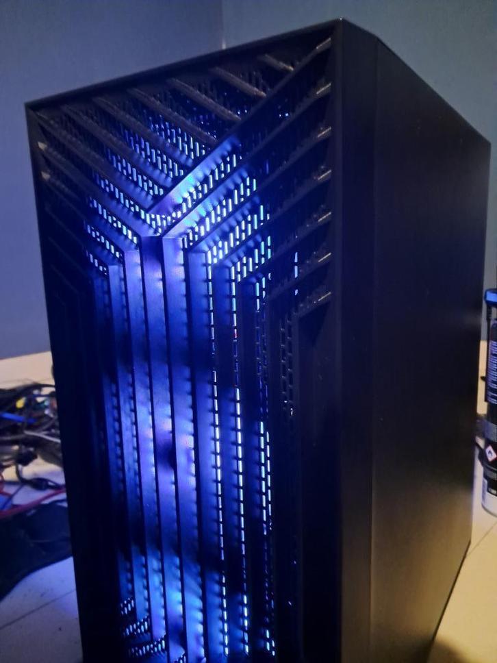 Gaming Computer Nvidia RTX 2070, Computers en Software, Desktop Pc's, Zo goed als nieuw, 4 Ghz of meer, HDD, SSD, 16 GB, Met videokaart
