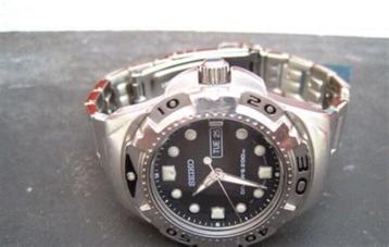 SEIKO DIVER'S 200 METER, DAY/DATE, UNISEX beschikbaar voor biedingen