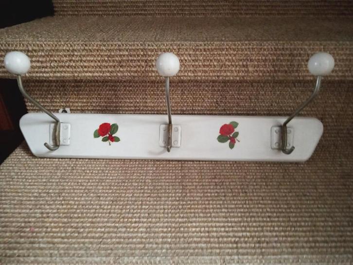 VINTAGE Kapstok Mooi verweerd Hout & metaal  Originele staat, Huis en Inrichting, Woonaccessoires | Kapstokken, Gebruikt, Wandkapstok