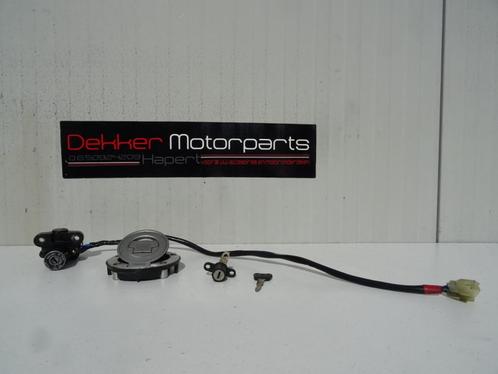 Complete Sloten set / Contact Yamaha YZF R6 1999-2000-2001 >, Motoren, Onderdelen | Overige, Ophalen of Verzenden