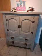Landelijke kast, restyled,  massief hout, Huis en Inrichting, Ophalen, Zo goed als nieuw