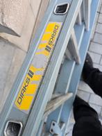 A vendre, Enlèvement ou Envoi, Échelle