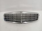 GRILLE Mercedes-Benz E (W212) (01-2009/12-2016) (BZ07065GAV), Gebruikt, Mercedes-Benz