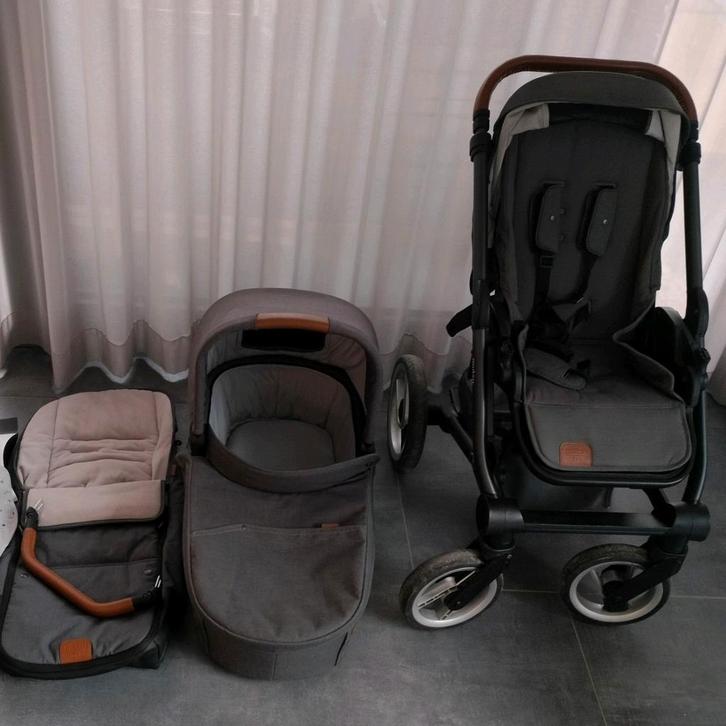 Mutsy nio 3 in 1, Enfants & Bébés, Buggys, Comme neuf, Couverture pieds, Enlèvement