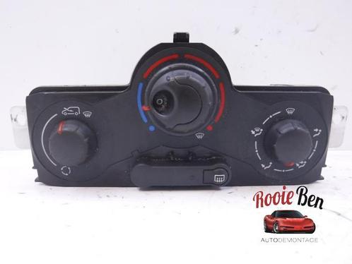 Kachel Bedieningspaneel van een Renault Kangoo, Auto-onderdelen, Dashboard en Schakelaars, Renault, Gebruikt, 3 maanden garantie