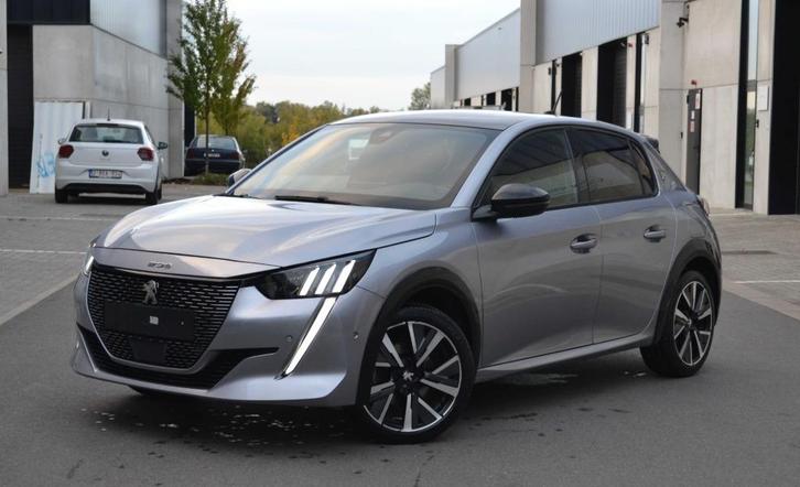 Peugeot 208 208 1.2 GT EAT8 Pano/Navi/LED dak... BTW, Auto's, Peugeot, Bedrijf, Te koop, Benzine, Euro 6, Automaat, Zilver of Grijs