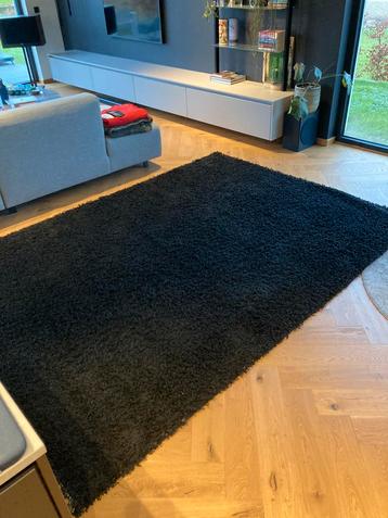 Zwart tapijt