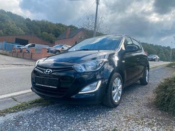 Hyundai i20 1.2i City Climatisation // Bluetooth