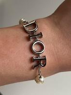 Dior Armband met Parels / Zilver Kleurig, Ophalen of Verzenden, Zo goed als nieuw, Zilver, Zilver