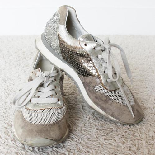 Leren Vintage Donna Carolina Gympen (Maat 37) s12 € 15,-, Kleding | Dames, Schoenen, Zo goed als nieuw, Sneakers, Grijs, Verzenden