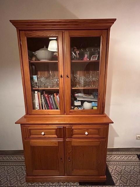 Vaisselier en merisier couleur miel, Maison & Meubles, Armoires | Étagères, Comme neuf, Enlèvement