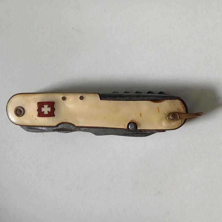 Couteau suisse 1945, Antiek en Kunst, Antiek | Gereedschap en Instrumenten