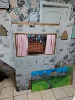 Poppenkast  kasteel met 2 verschillende achtergronddecors, Kinderen en Baby's, Speelgoed | Educatief en Creatief, Ophalen