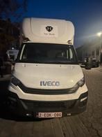 Iveco Daily 20m3 avec Hayon, Autos, Camionnettes & Utilitaires, Boîte manuelle, Cruise Control, Diesel, Achat