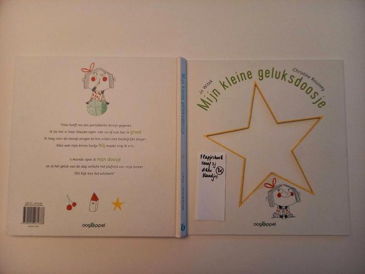 Flapjesboek kleine geluksdoosje vanaf 3J dikke blaadjes, Boeken, Kinderboeken | Baby's en Peuters, Zo goed als nieuw, 2 tot 3 jaar