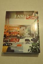 Gloria Koenig - Eames, Ophalen