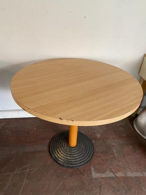 Ronde horica-,  bistrotafel met stevige poot - met schade, Huis en Inrichting, Tafels | Eettafels, Gebruikt, 50 tot 100 cm, Vier personen