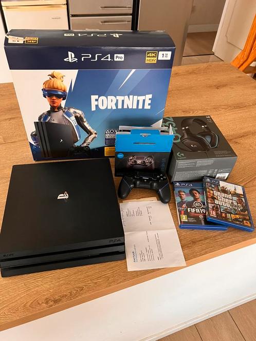 Ps4 pro 1tb+ controler+2 games, Games en Spelcomputers, Spelcomputers | Sony PlayStation 4, Gebruikt, Pro, 1 TB, Met 1 controller