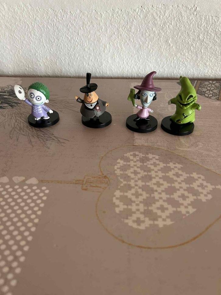 Ensemble de quatre figurines de Jack Skellington, Collections, Statues & Figurines, Neuf, Autres types, Enlèvement