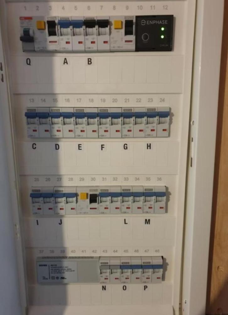 #électricien #chauffagiste #travaux #renovation gebouw, Doe-het-zelf en Bouw, Bouwverlichting, Nieuw, Ophalen of Verzenden