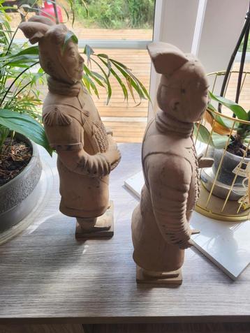 statuettes chinoises beschikbaar voor biedingen