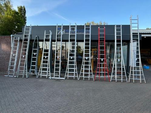 Altrex/Das/Dirks 2-delige schuifladders 2x16/2x14/2x12/2x9, Doe-het-zelf en Bouw, Ladders en Trappen, Gebruikt, Ladder, 4 meter of meer