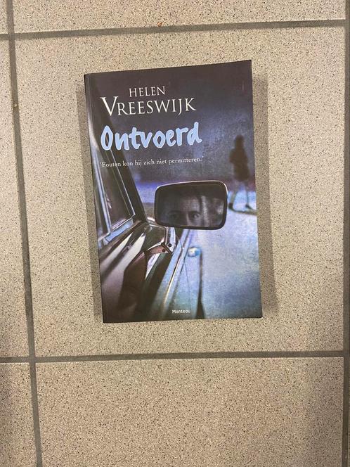 Ontvoerd van Helen Vreeswijk, Boeken, Auto's | Boeken, Zo goed als nieuw, Ophalen of Verzenden