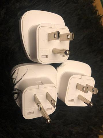 Set van 4 Amerikaanse stekkeradapters beschikbaar voor biedingen