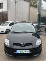 Toyota Auris // Benzine // Airco, Auto's, Toyota, 1600 cc, Zwart, Handgeschakeld, Dealer onderhouden
