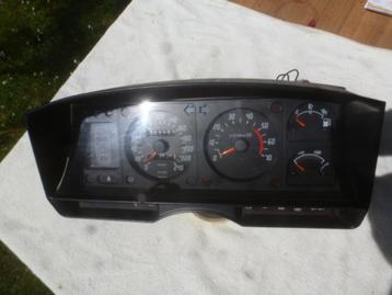 CITROEN CX: instrumenten, snelheidsmeter en toerentalsets/Ja beschikbaar voor biedingen