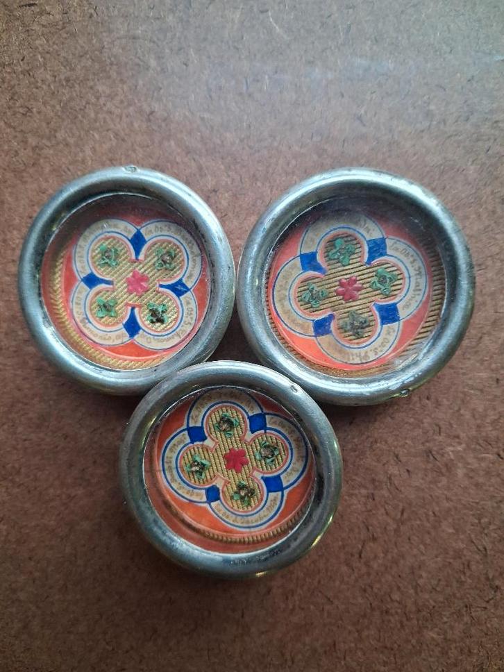 Relieken 12 Apostelen, Antiek en Kunst, Antiek | Religieuze voorwerpen, Ophalen of Verzenden