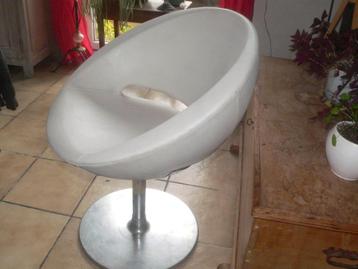 vintage fauteuil boule