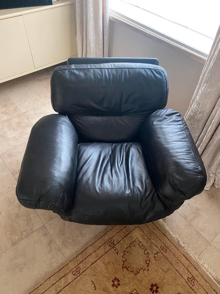Luxe zwarte leren 1-zits loungezetel / fauteuil, Huis en Inrichting, Fauteuils, Zo goed als nieuw, Leer, 100 tot 125 cm, 75 tot 100 cm
