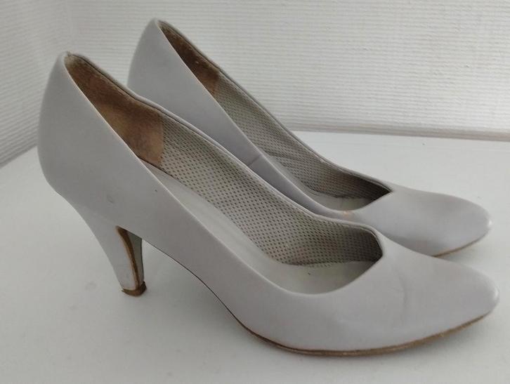 2 paar pumps met hoge hak - maat 39, Kleding | Dames, Schoenen, Zo goed als nieuw, Pumps, Ophalen