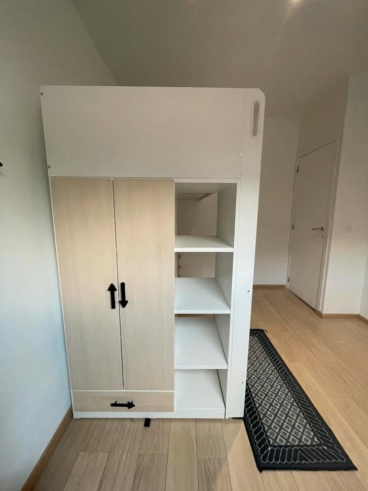 Hoogslaper, Wit / Eii met bureau en kleerkast in verwerkt, Maison & Meubles, Armoires | Penderies & Garde-robes, Comme neuf, Enlèvement