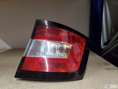 Skoda Fabia COMBI 2014 - 2020 achterlicht rechts station €75, Auto-onderdelen, Verlichting, Skoda, Gebruikt, Ophalen of Verzenden
