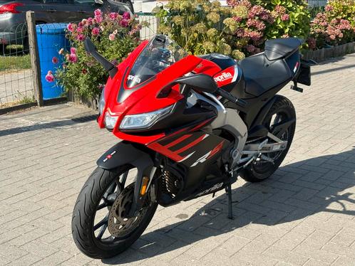 2023 Aprilia RS125 A1 moto slechts 13000km!, Motoren, Motoren | Aprilia, Bedrijf, Sport, 11 kW of minder, 1 cilinder, ABS, LED Verlichting