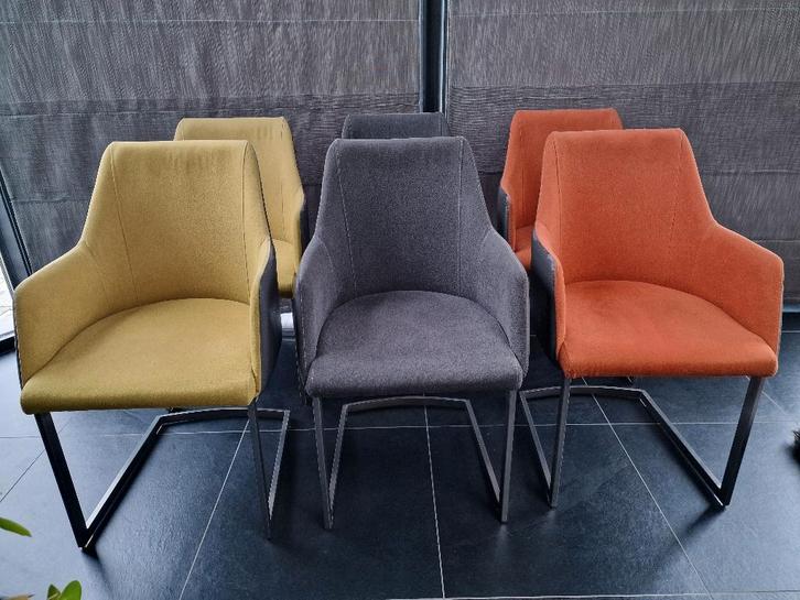 Set van 6 eetkamerstoelen (kuipstoel) Xooon, Huis en Inrichting, Stoelen, Gebruikt, Vijf, Zes of meer stoelen, Stof, Overige kleuren