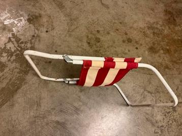 Opklapbaar strandstoeltje beschikbaar voor biedingen