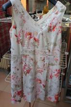 Kleedje bloemenprint oranje beige Atmos Fashion mt 44, Kleding | Dames, Jurken, Beige, Maat 42/44 (L), Ophalen of Verzenden, Zo goed als nieuw