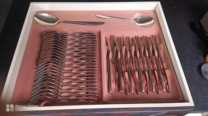 Gero zilduro 104 delige antieke Bestekcassette, Huis en Inrichting, Keuken | Bestek, Zo goed als nieuw, Bestekset, Inox of Chroom