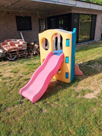 Speeltuig beschikbaar voor biedingen