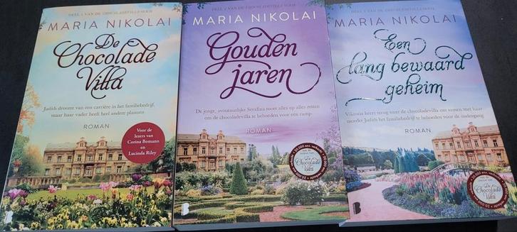 De Chocoladevilla van auteur Maria Nikolai, Boeken, Romans, Zo goed als nieuw, Ophalen of Verzenden