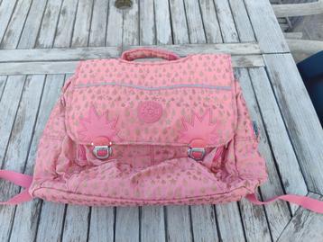 Roze Kipling schooltas in prima staat beschikbaar voor biedingen