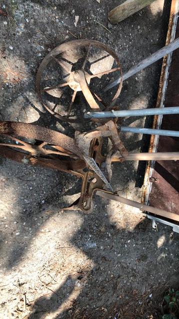 Lot d'outils anciens, Enlèvement, Cultures